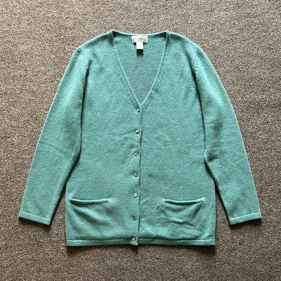 Sutton Studios Bloomingdale’s 100% Cashmere Teal V Neck Cardigan Sweater Small - Picture 1 of 12